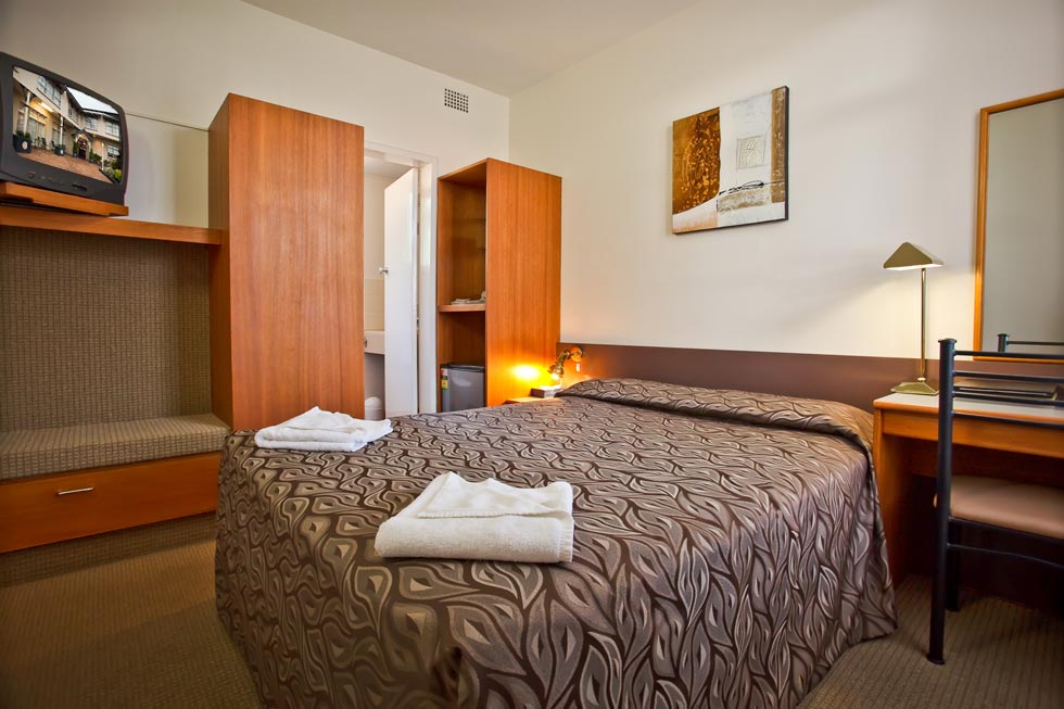 Abbotsleigh Motor Inn Armidale has a range of comfortable rooms to suit your every need